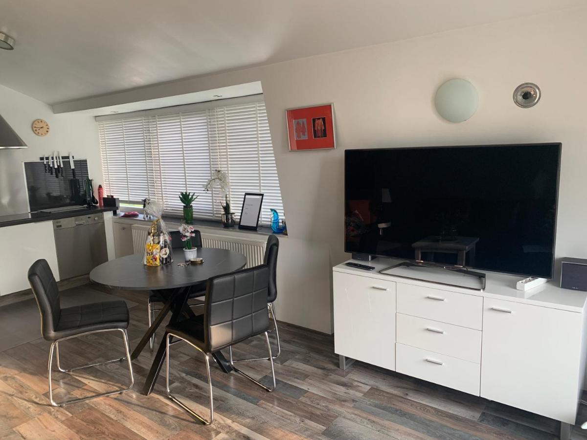 Amsterdam Countryside Met Airco ,Geweldig Uitzicht, Luxe Keuken,Wasmachine,Droger,Gratis Fietsen Apartment Den Ilp Екстериор снимка